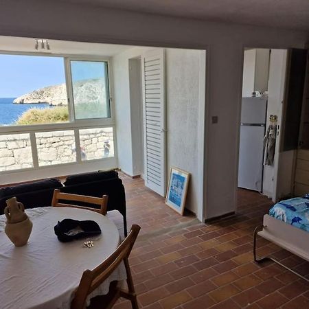 Une Parenthese Au Frioul Marseille Extérieur photo