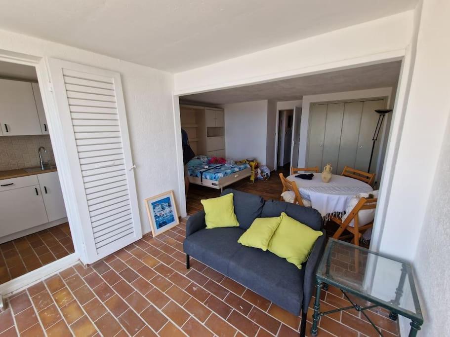 Une Parenthese Au Frioul Marseille Extérieur photo
